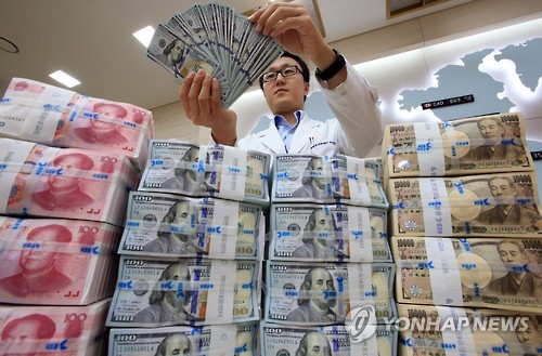 1인당 국민소득 3만달러 시대 임박…성장률은 6년 만에 최저 - 1