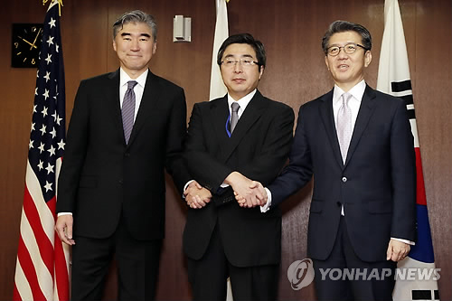 한미일 "대북 압박 통해 北태도 변화시켜야"
