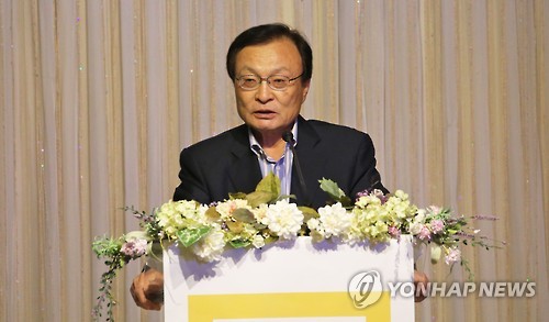 이해찬 "외교와 정치는 다른 덕목"…반기문 불가론 거듭피력