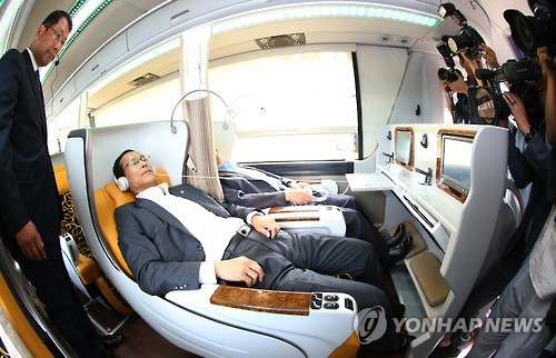 비행기 일등석 같은 프리미엄 고속버스