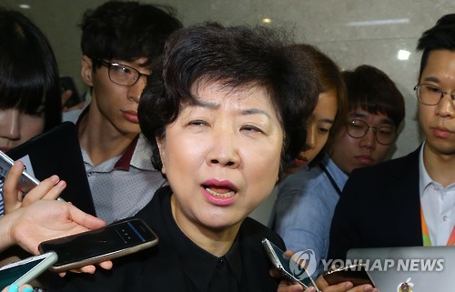 새누리 박인숙, 친인척 보좌진 채용…"진심으로 사과" - 2