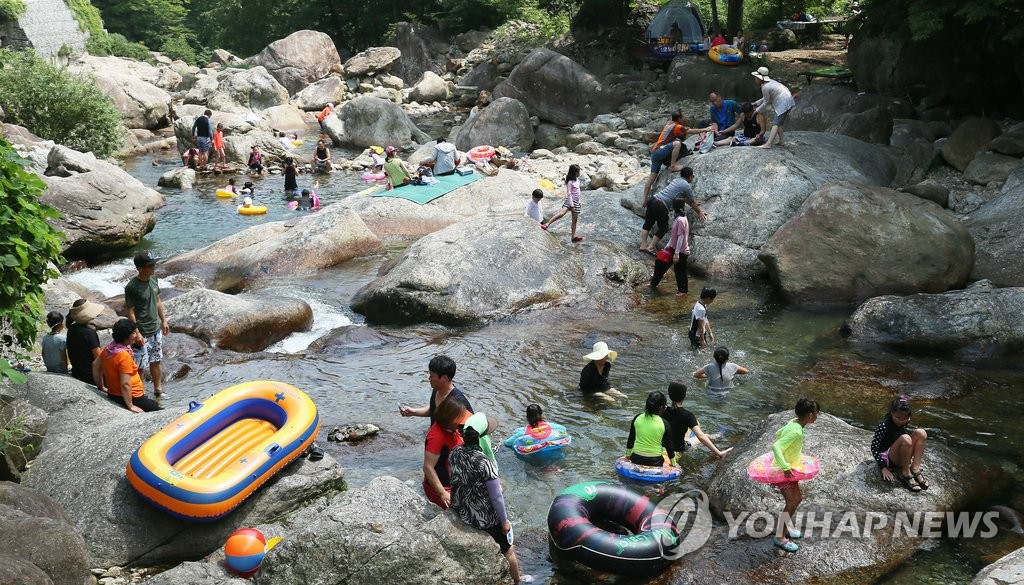 "서늘한 지리산 피아골 계곡이 최고"