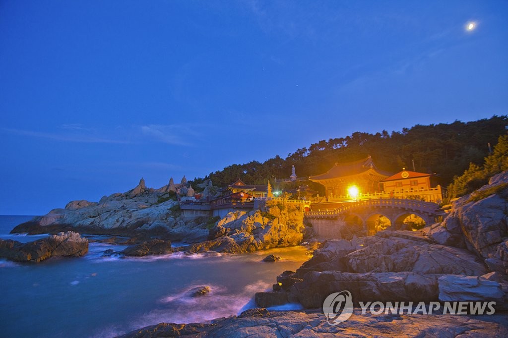 <연휴 N 여행> 부산행? 아니 기장행 … 동해 용궁속으로