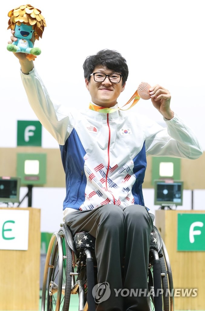 <패럴림픽> 사격 이장호 동메달!