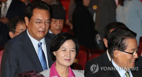 웃는 野-웃지 못하는 與