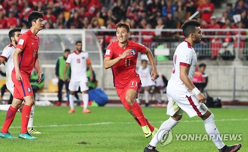 지난 6일 경기도 수원시 팔달구 수원월드컵경기장에서 열린 2018 러시아 월드컵 아시아 최종예선 한국과 카타르 경기에서 동점골을 성공시킨 지동원