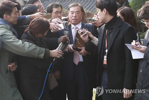靑 "朴대통령, 총리에 권한 드렸다…김병준 국정 주도" - 2