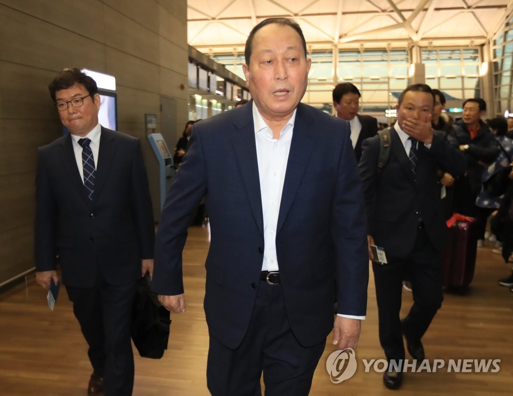 김인식 감독의 카리스마 있는 출발