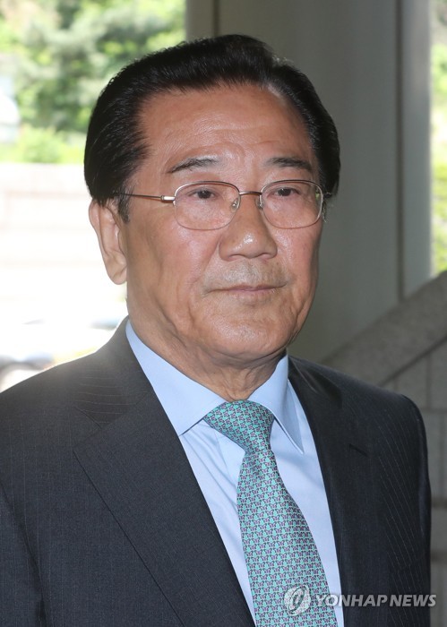 항소심 공판 출석하는 박준영 의원