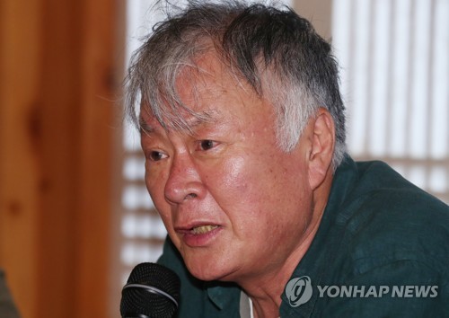 기자간담회 연 김훈