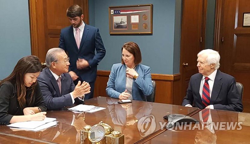 무역협회 회장, 미국 상원 세출위원장 면담