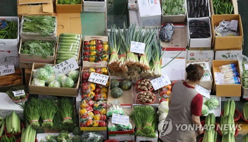 폭염과 집중호우로 채솟값 껑충