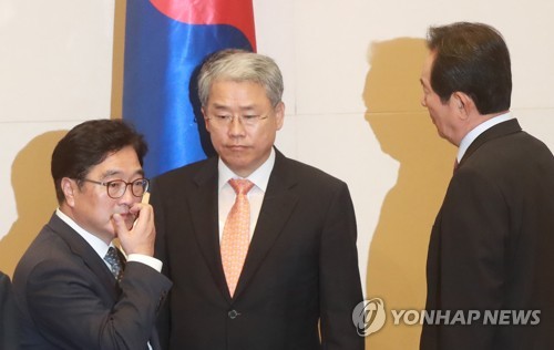 여당 난감