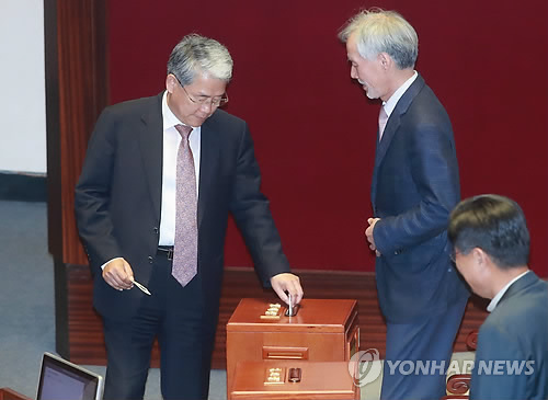 '캐스팅 보트' 국민의당의 선택은?