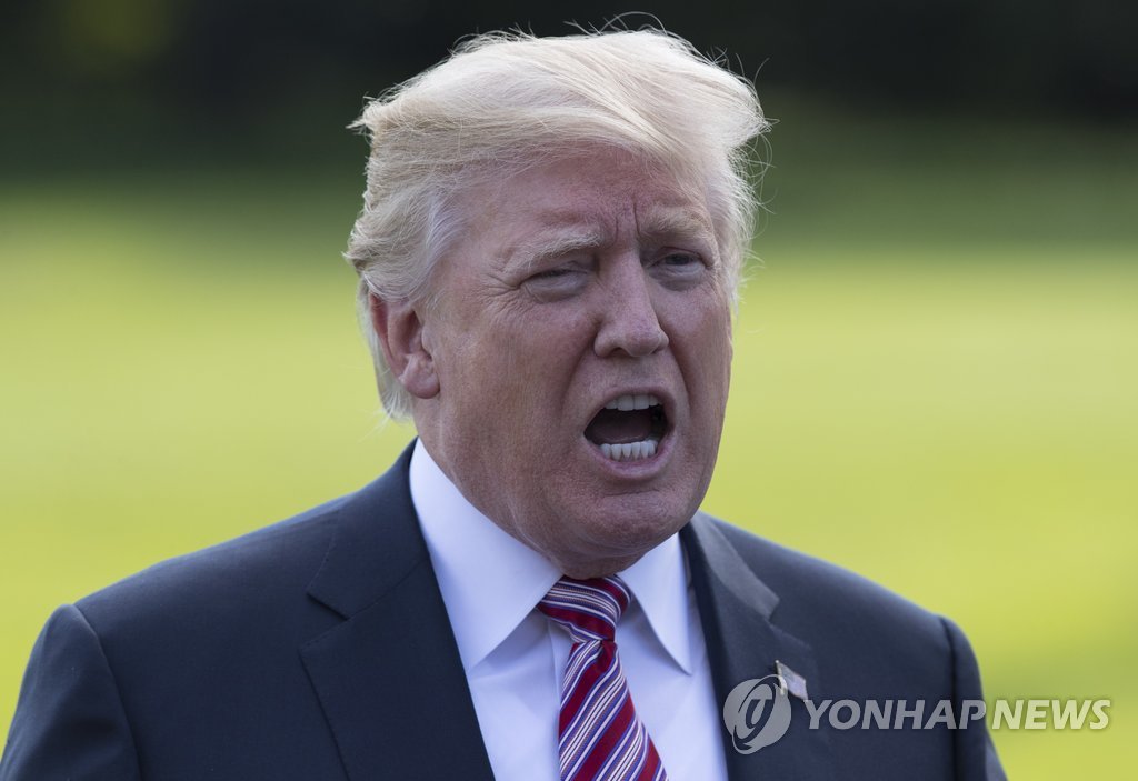 트럼프, 푸에르토리코 산후안 시장 비판