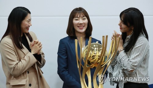 '그만 우승하면 안 되나요?'