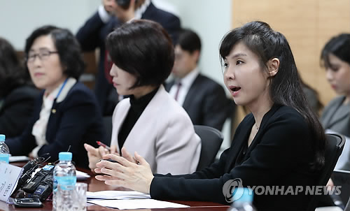 발언하는 서지현 검사