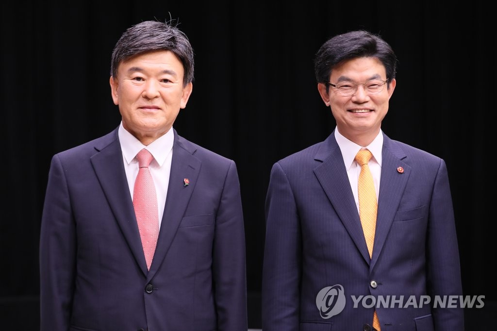 TV토론회 나선 제주도교육감 후보들