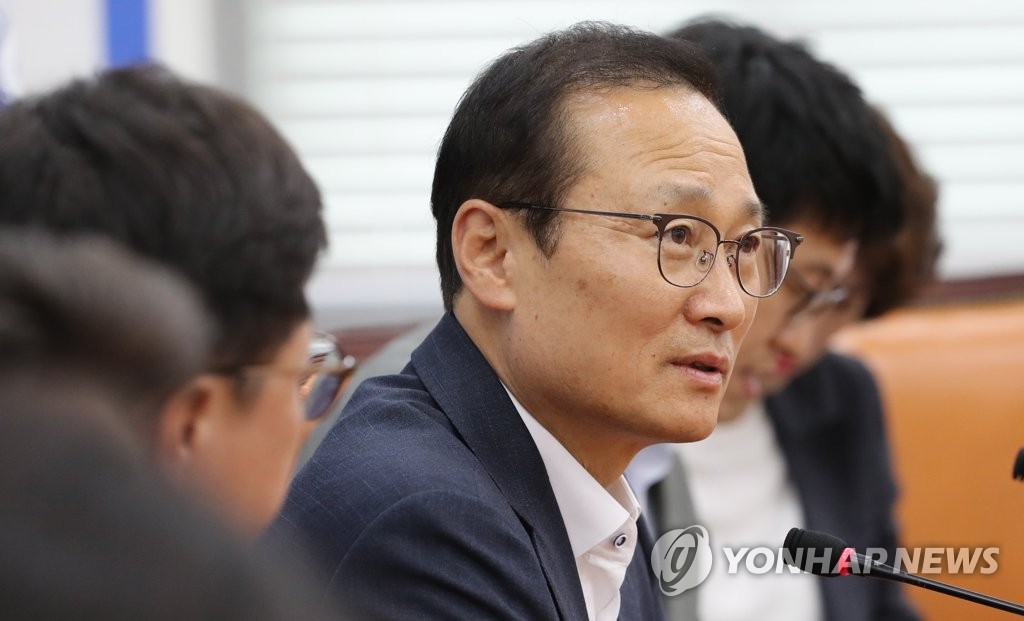 언론과의 소통 강조하는 홍영표