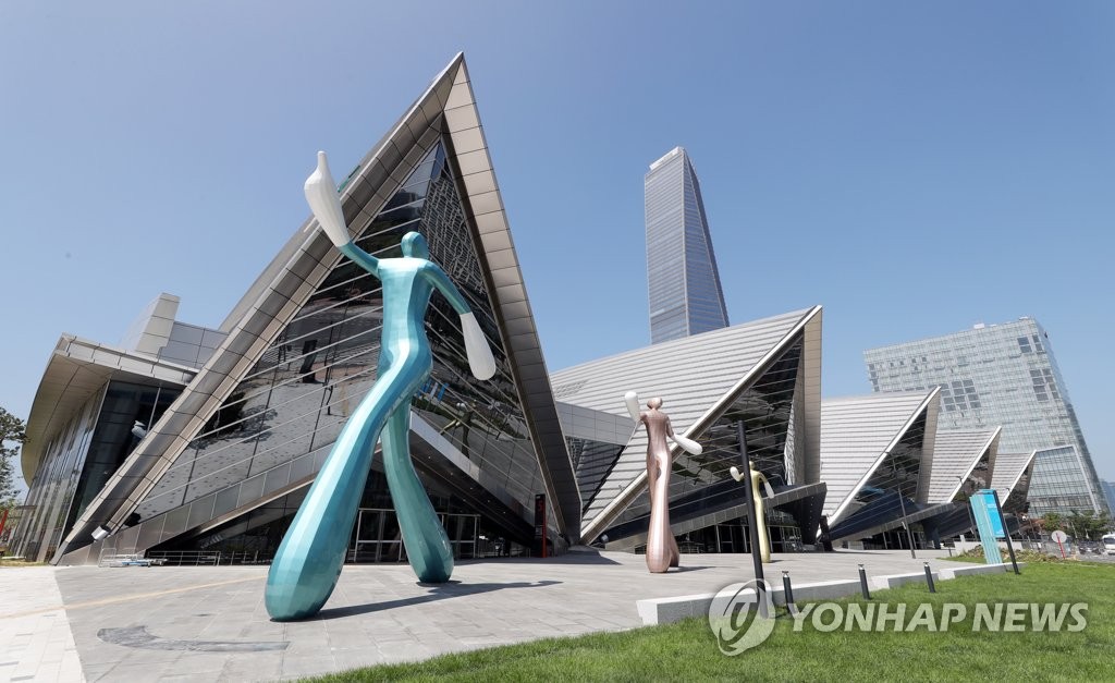 두 배로 커진 송도컨벤시아