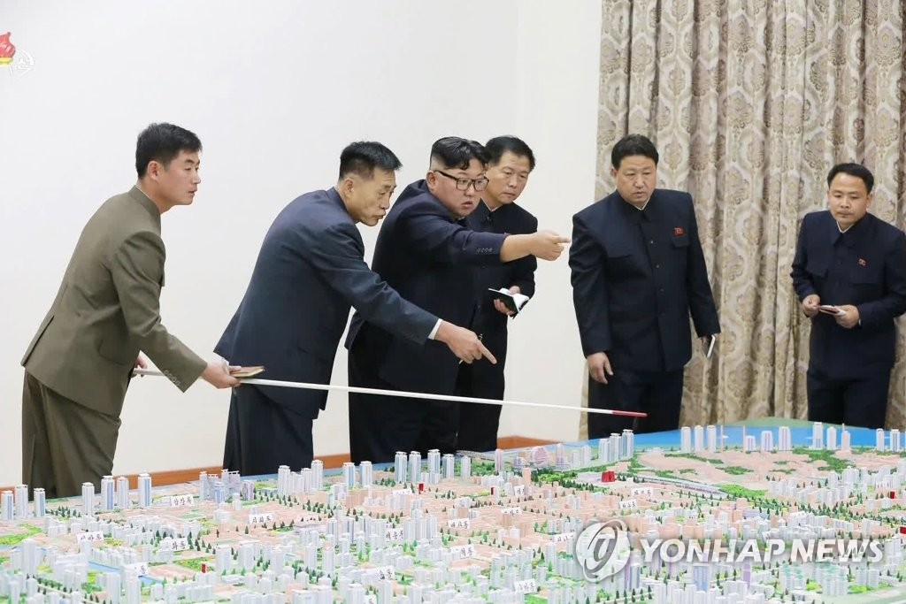 김정은, 북중 접경 신의주 건설 총계획 검토