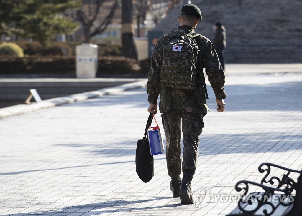 병사 평일 일과후 외출 2월부터 허용