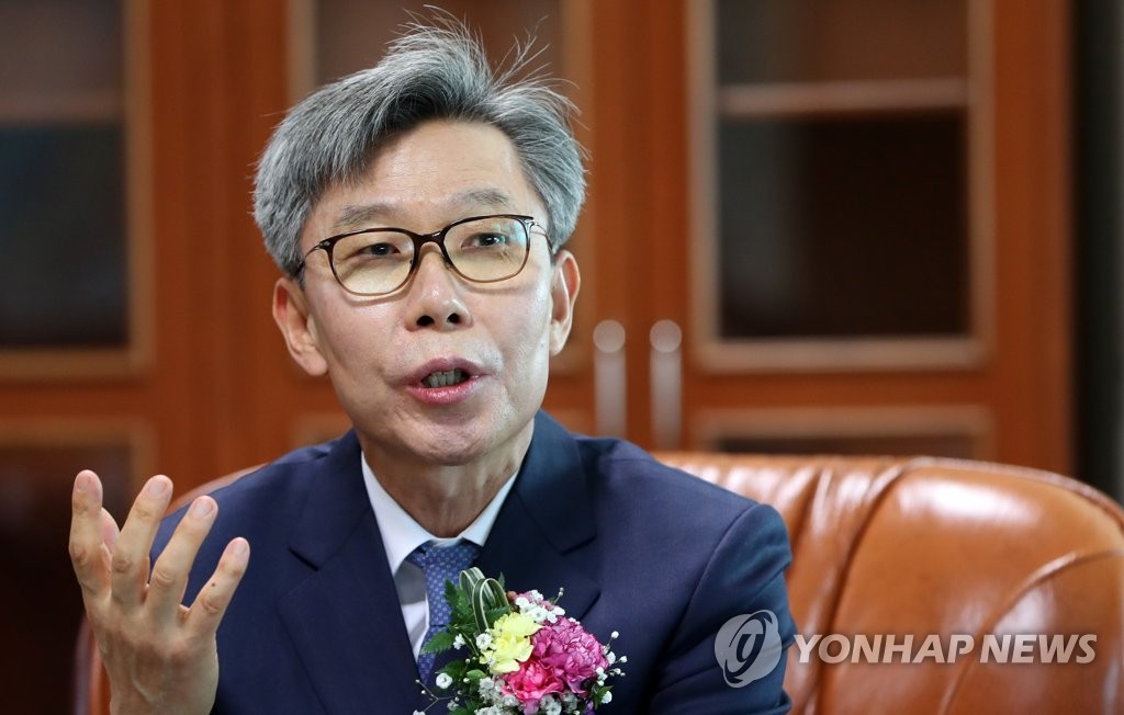 이승훈 신임 춘천지방법원장, 기자단과 첫 만남
