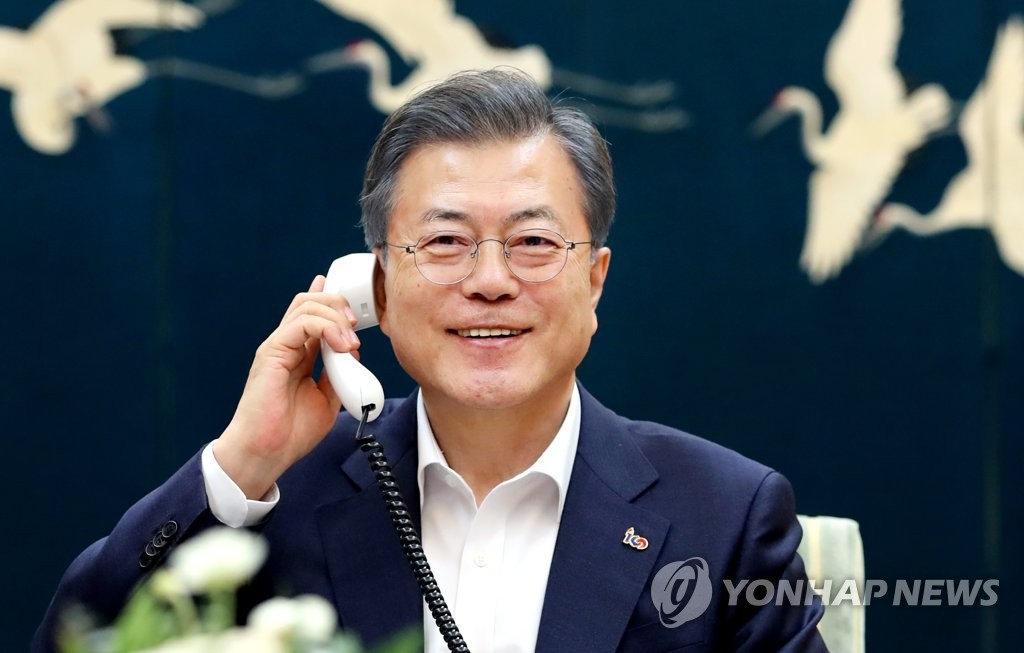 文大統領 トランプ氏と電話協議 文大統領 トランプ氏と電話協議