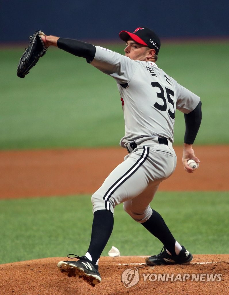 In this file photo from March 12, 2019, Tyler Wilson of the LG Twins throws a pitch against the Kiwoom Heroes in a Korea Baseball Organization preseason game at Gocheok Sky Dome in Seoul. (Yonhap)