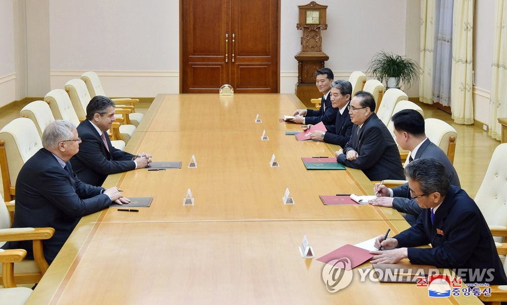German legislator visits N. Korea German legislator visits N. Korea