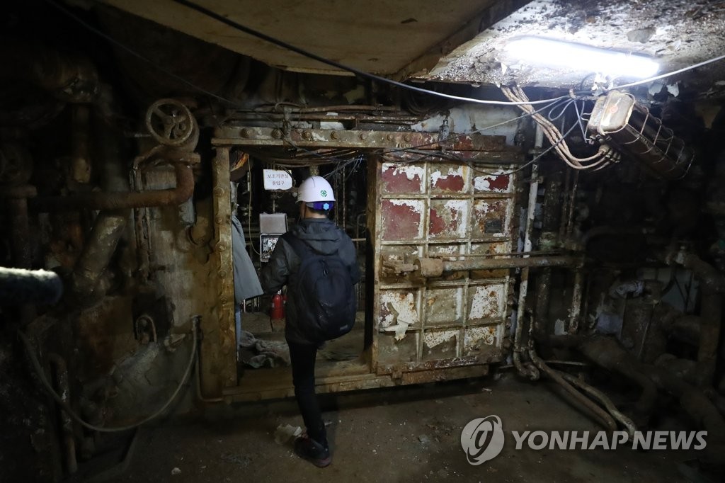잠겨있어야 했던 세월호 수밀문