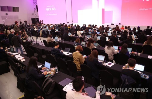 BTS 간담회에 몰린 취재진