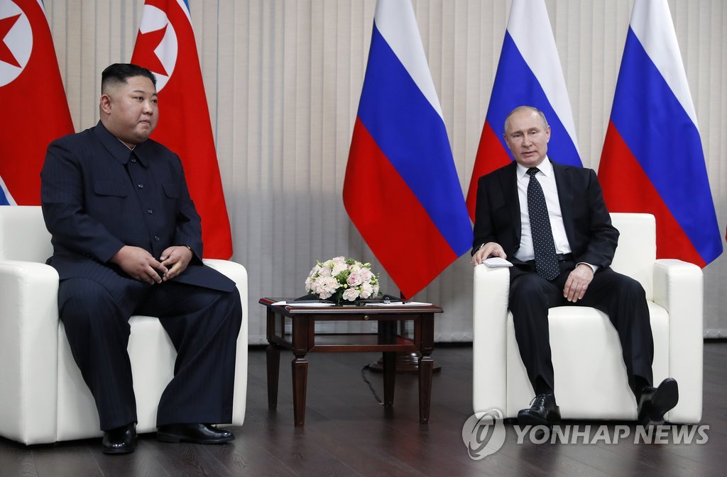 金正恩氏とプーチン氏が会談 金正恩氏とプーチン氏が会談