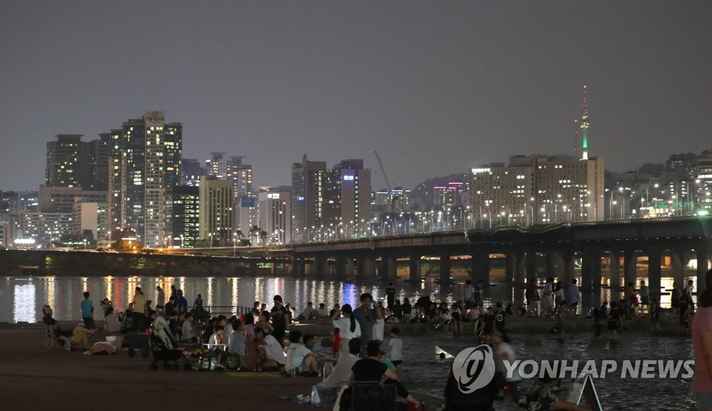 '밤에도 더워요'