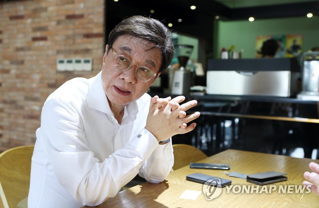 표창장 논란 입장 밝히는 최성해 동양대 총장