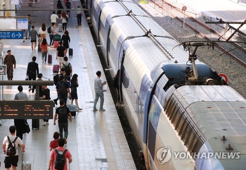 아침 일찍부터 고향 앞으로