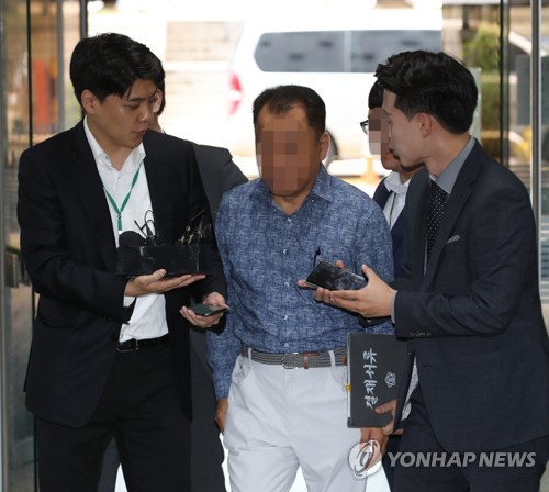 영장실질심사 향하는 '조국 가족펀드' 투자처 대표