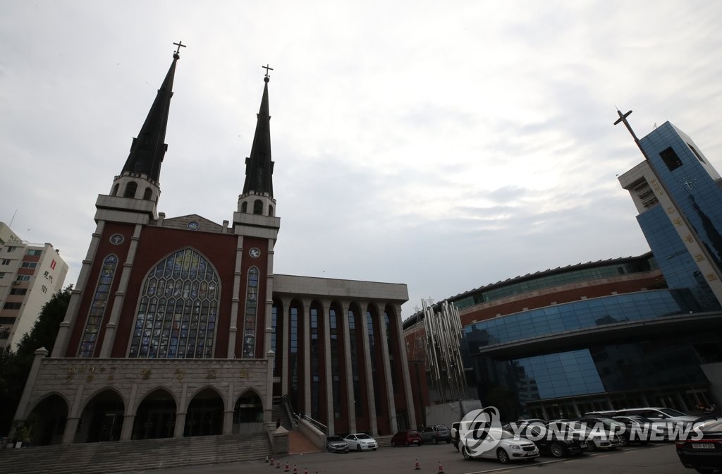 서울 명성교회 전경