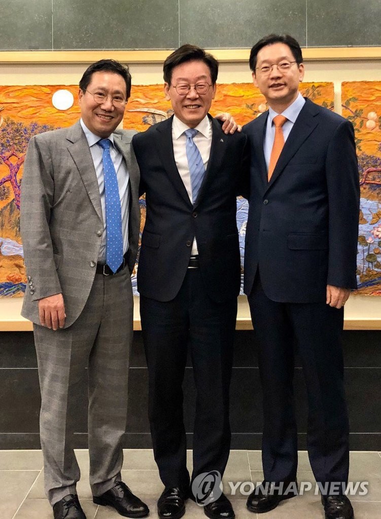 한 자리에 모인 양정철·이재명·김경수