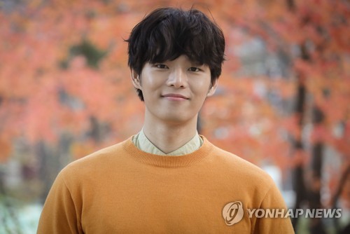 김도건 '따듯한 미소'