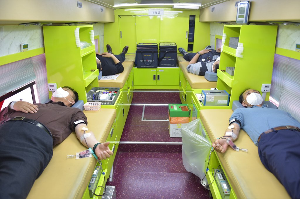 기아차 광주공장 노사, 코로나19 극복 헌혈 참여