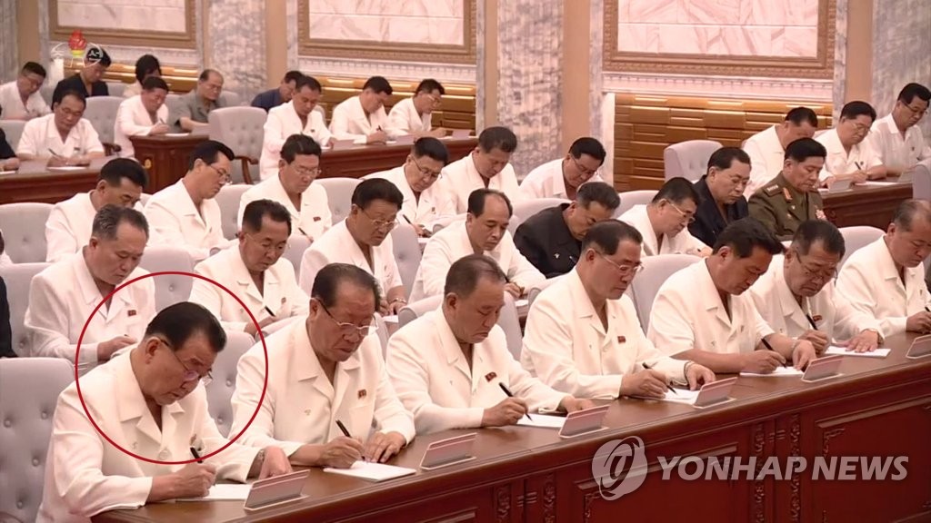 해임된 리만건도 북한 당 정치국 확대회의 참석