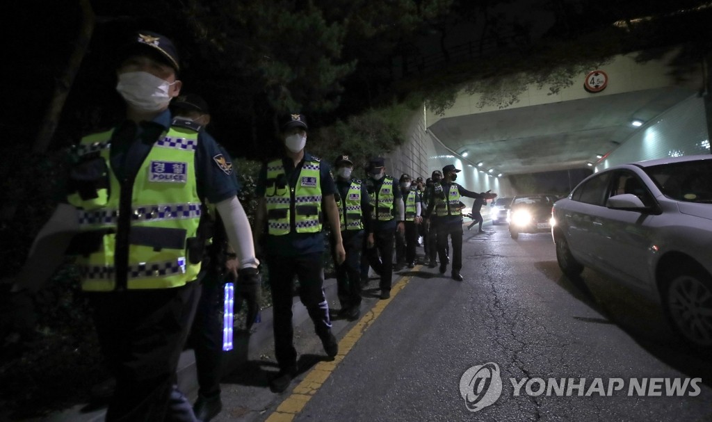 경찰, 실종 박원순 서울시장 야간 수색