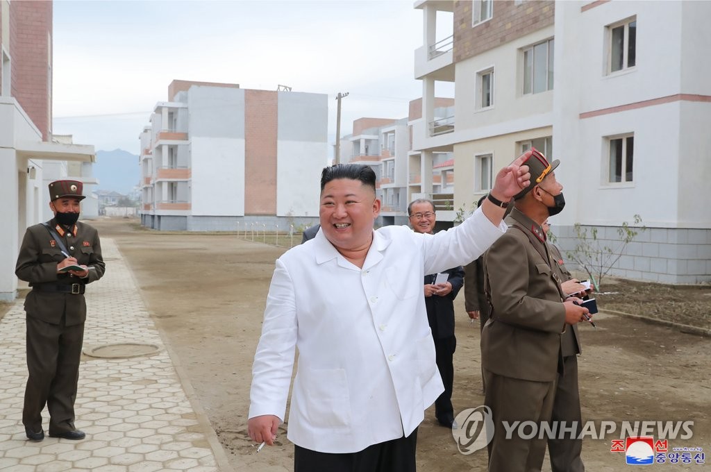 김정은, 수해복구현장 방문