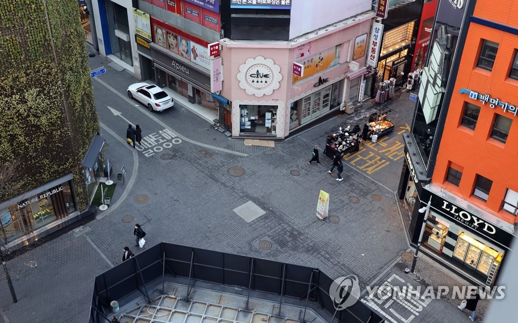 Empty street in Myeongdong Empty street in Myeongdong