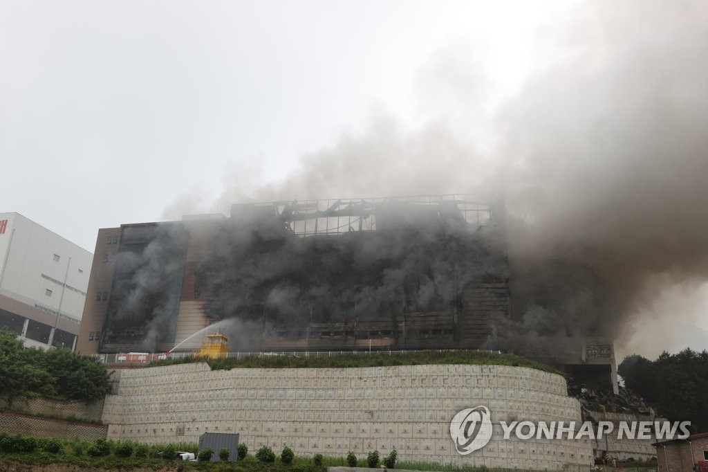 Incendie dans un entrepôt Incendie dans un entrepôt