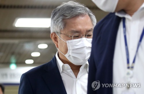 법정 향하는 최강욱