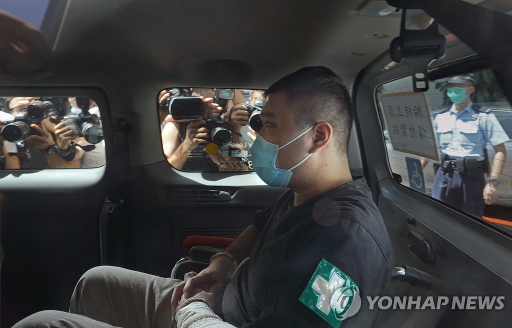 '광복홍콩' 깃발 질주 홍콩보안법 첫 피고인에 징역 9년형