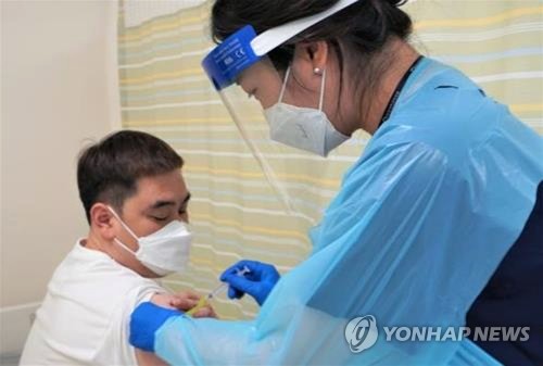 SK바사 코로나19 백신 임상 3상 첫 투약