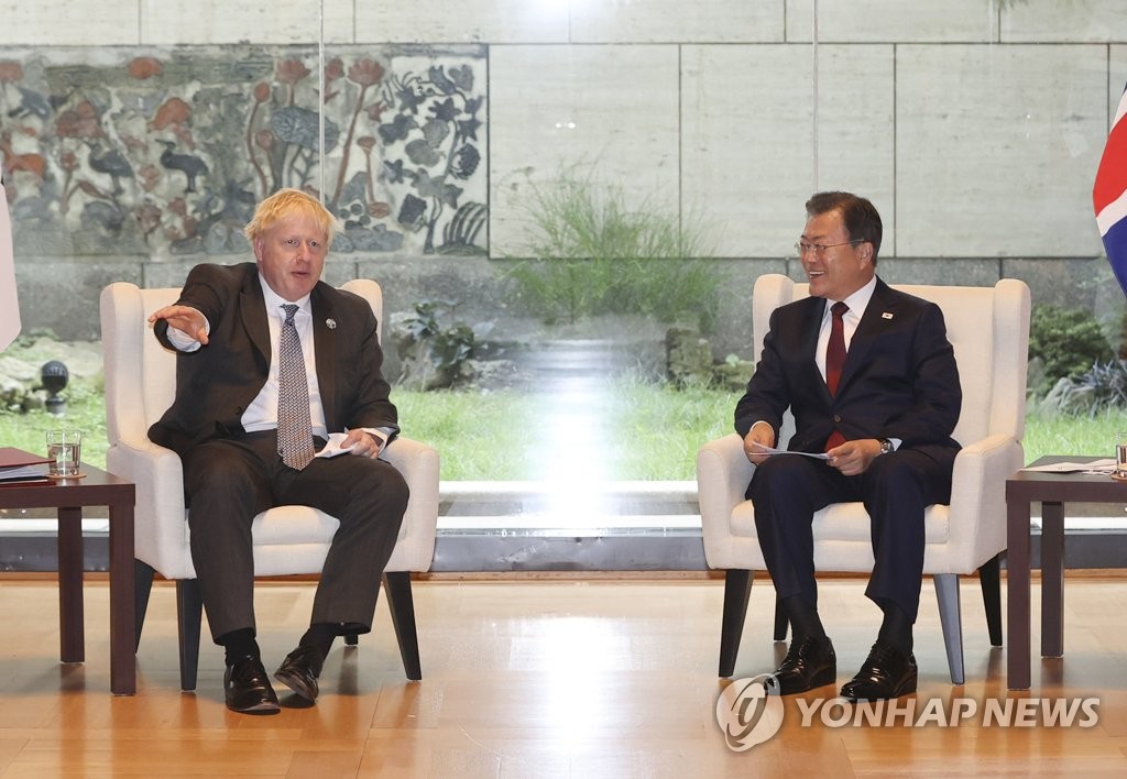 文大統領 英首相と会談 文大統領 英首相と会談